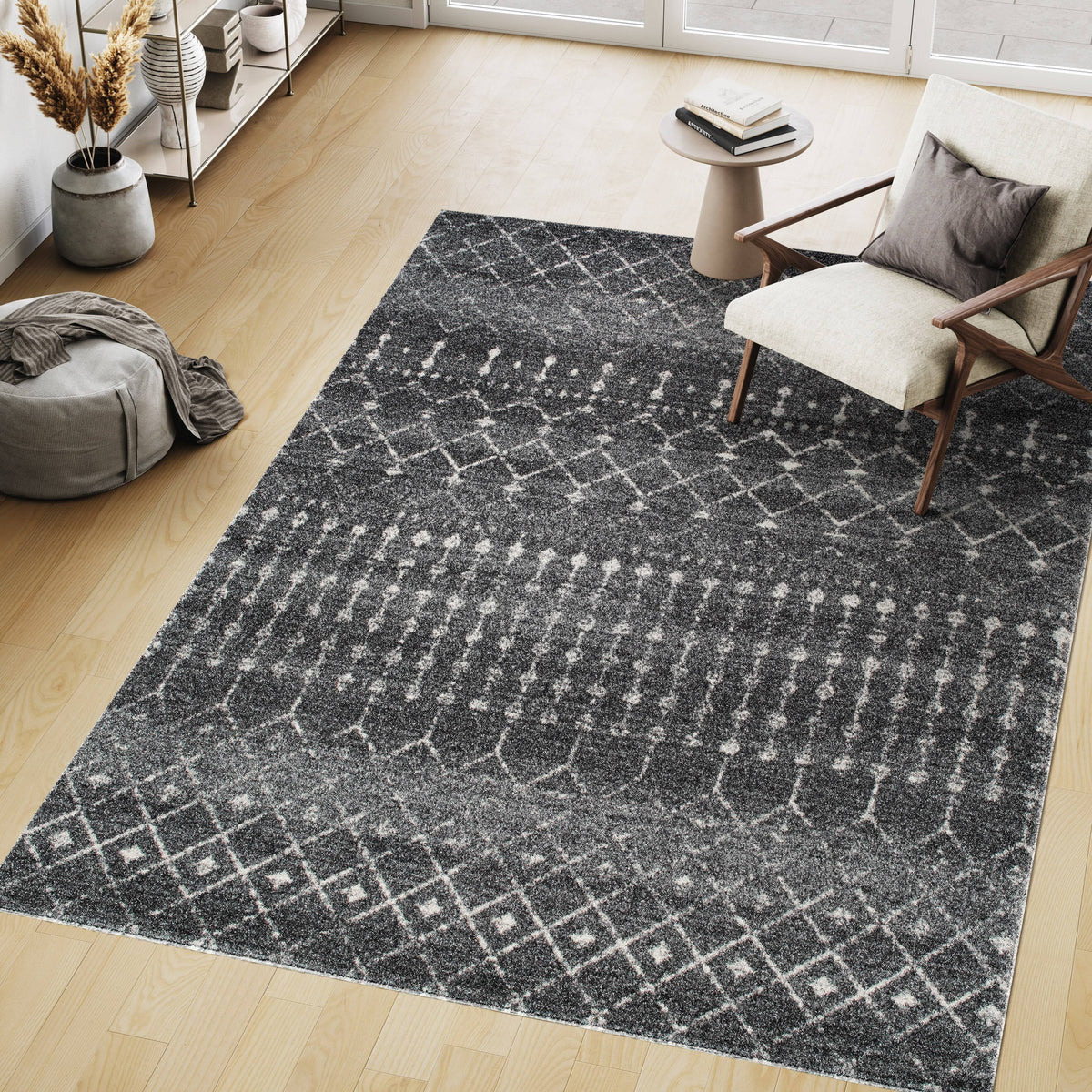 NuLOOM Blythe Moroccan Dark Grey 4' x 6' Area Rug